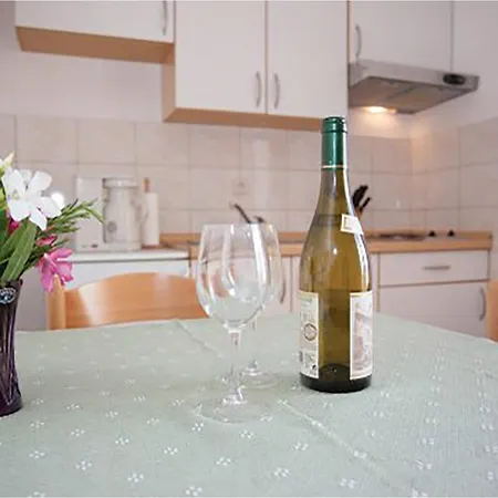 Gezellig Appartement In Malinska *